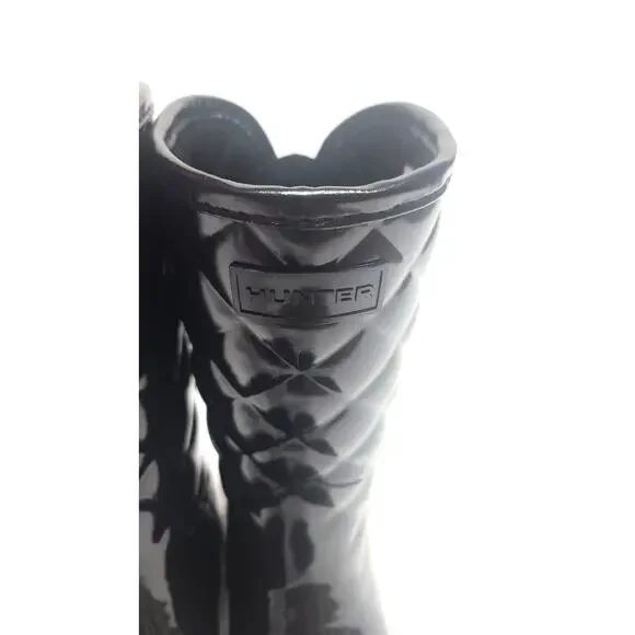 HUNTER REFINED GLOSS QUILT（BLK） Hunter refined gloss quilt short black boots women's size 7